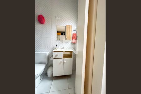 Casa à venda com 131m², 3 quartos e 2 vagas Casa à venda com 131m², 3 quartos e 2 vagasBanheiro 3