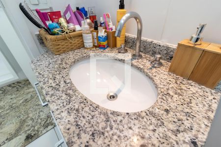 Apartamento à venda com 205m², 3 quartos e 2 vagasBanheiro da Suíte 2