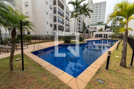 Apartamento à venda com 205m², 3 quartos e 2 vagasÁrea comum - Piscina