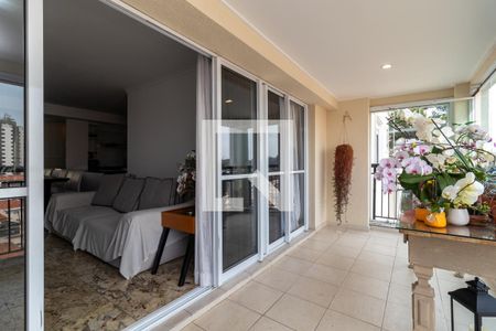 Apartamento à venda com 205m², 3 quartos e 2 vagasVaranda gourmet