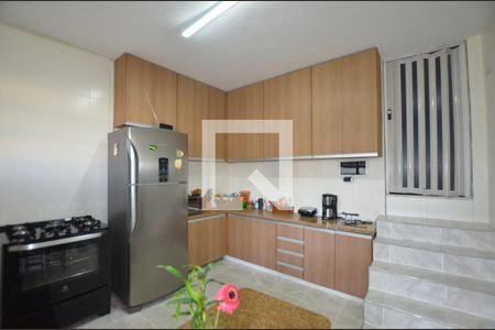 Casa à venda com 420m², 4 quartos e 1 vagaCozinha