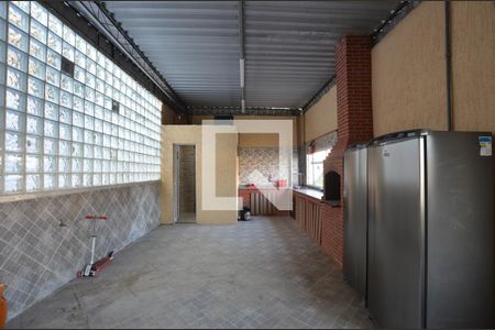 Casa à venda com 420m², 4 quartos e 1 vagaChurrasqueira