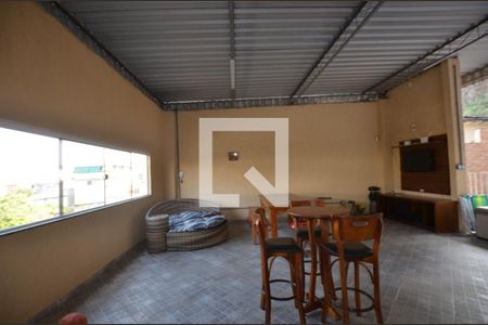 Casa à venda com 420m², 4 quartos e 1 vagaChurrasqueira