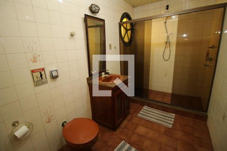 Casa à venda com 420m², 3 quartos e 2 vagasBanheiro Social