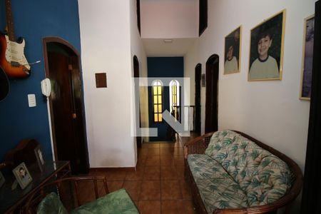 Casa à venda com 420m², 3 quartos e 2 vagasSala 2º piso