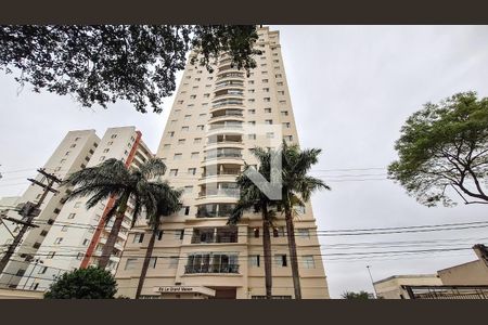 Apartamento à venda com 75m², 2 quartos e 2 vagas Apartamento à venda com 75m², 2 quartos e 2 vagasFachada
