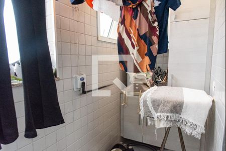 Apartamento à venda com 75m², 2 quartos e 2 vagas Apartamento à venda com 75m², 2 quartos e 2 vagasÁrea de serviço