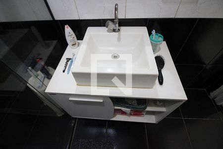 Casa à venda com 168m², 3 quartos e 1 vagaBanheiro Social