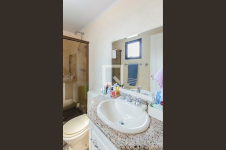 Apartamento à venda com 140m², 4 quartos e 3 vagas Apartamento à venda com 140m², 4 quartos e 3 vagasBanheiro da Suíte 3