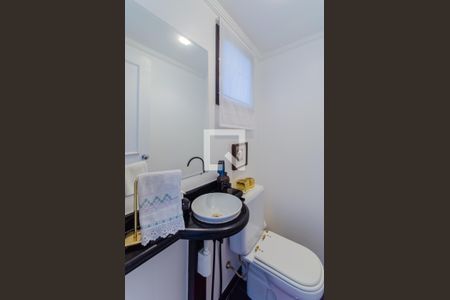 Apartamento à venda com 140m², 4 quartos e 3 vagas Apartamento à venda com 140m², 4 quartos e 3 vagasLavabo