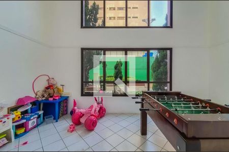 Apartamento à venda com 140m², 4 quartos e 3 vagas Apartamento à venda com 140m², 4 quartos e 3 vagasÁrea comum - Brinquedoteca