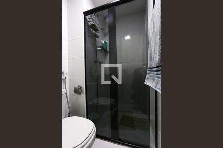 Apartamento à venda com 59m², 2 quartos e 1 vaga Apartamento à venda com 59m², 2 quartos e 1 vagaBanheiro