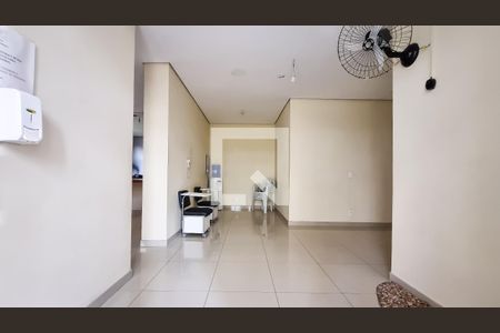 Apartamento à venda com 59m², 2 quartos e 1 vaga Apartamento à venda com 59m², 2 quartos e 1 vagaespaço mulher