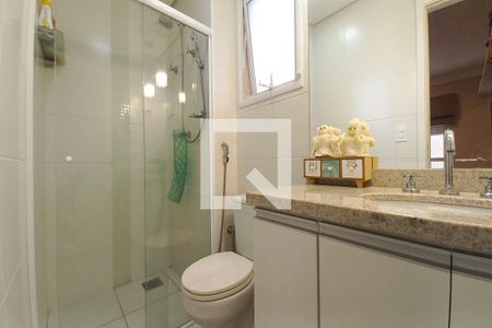 Apartamento à venda com 95m², 3 quartos e 2 vagas Apartamento à venda com 95m², 3 quartos e 2 vagasBanheiro da Suíte