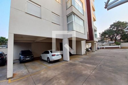 Apartamento à venda com 95m², 3 quartos e 2 vagas Apartamento à venda com 95m², 3 quartos e 2 vagasFachada do Bloco