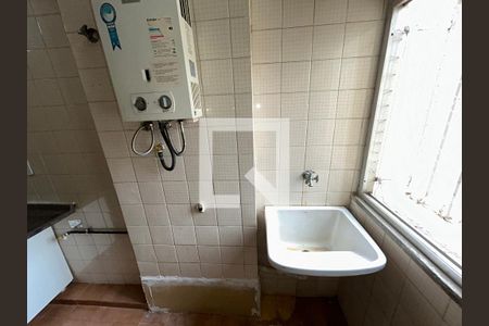 Apartamento para alugar com 70m², 3 quartos e 1 vagaÁrea de Serviço