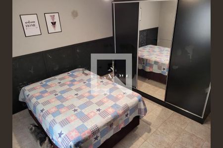 Casa à venda com 170m², 3 quartos e 2 vagas