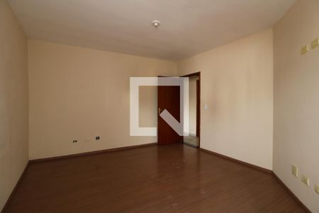 Casa à venda com 169m², 3 quartos e 4 vagasSuíte