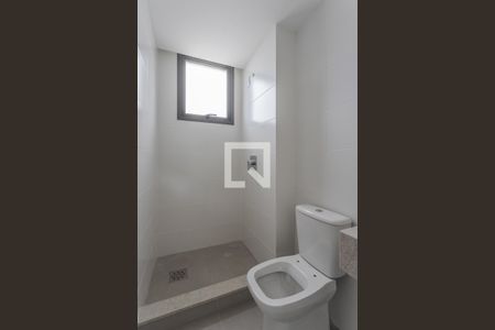 Apartamento à venda com 74m², 2 quartos e 1 vaga Apartamento à venda com 74m², 2 quartos e 1 vagaBanheiro