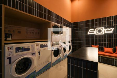 Studio para alugar com 30m², 1 quarto e sem vaga Studio para alugar com 30m², 1 quarto e sem vagaÁrea Comum - Lavanderia
