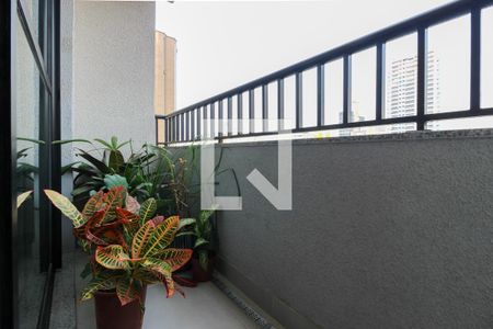 Studio para alugar com 30m², 1 quarto e sem vaga Studio para alugar com 30m², 1 quarto e sem vagaVaranda