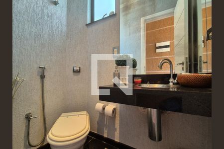 Apartamento à venda com 250m², 3 quartos e 2 vagasLavabo