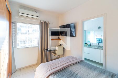 Casa à venda com 131m², 3 quartos e 2 vagasSuíte