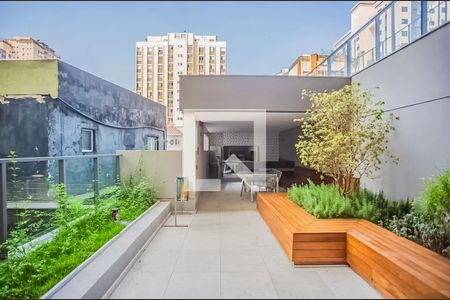 Apartamento à venda com 37m², 1 quarto e 1 vaga Apartamento à venda com 37m², 1 quarto e 1 vagaÁrea comum - Churrasqueira