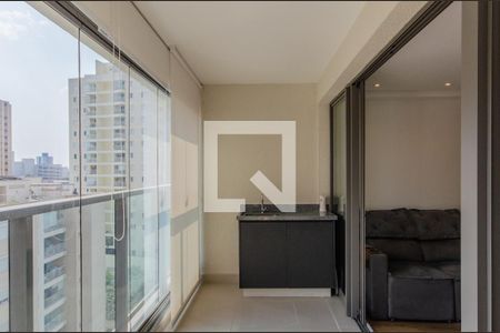 Apartamento à venda com 37m², 1 quarto e 1 vaga Apartamento à venda com 37m², 1 quarto e 1 vagaÁrea de Serviço