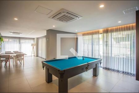 Apartamento à venda com 37m², 1 quarto e 1 vaga Apartamento à venda com 37m², 1 quarto e 1 vagaÁrea comum - Salão de Jogos