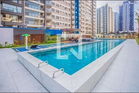 Apartamento à venda com 37m², 1 quarto e 1 vaga Apartamento à venda com 37m², 1 quarto e 1 vagaÁrea comum - Piscina