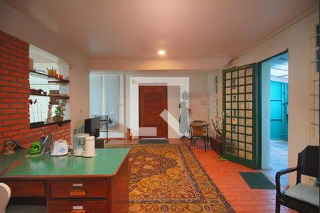 Casa à venda com 700m², 5 quartos e 3 vagas Casa à venda com 700m², 5 quartos e 3 vagasSala 4