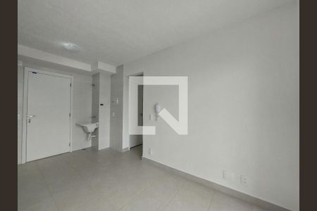 Sala de apartamento para alugar com 2 quartos, 35m² em Socorro, São Paulo