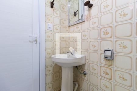 Casa à venda com 135m², 2 quartos e 2 vagasBanheiro 2