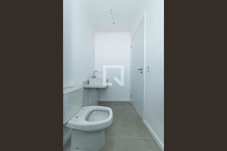 Apartamento à venda com 197m², 4 quartos e 3 vagas Apartamento à venda com 197m², 4 quartos e 3 vagasBanheiro da Suíte 2