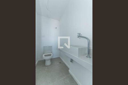 Apartamento à venda com 197m², 4 quartos e 3 vagas Apartamento à venda com 197m², 4 quartos e 3 vagasLavabo