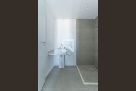 Apartamento à venda com 197m², 4 quartos e 3 vagas Apartamento à venda com 197m², 4 quartos e 3 vagasBanheiro da Suíte 3