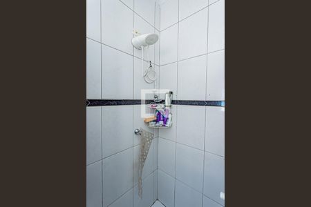 Casa à venda com 145m², 3 quartos e 2 vagasBanheiro