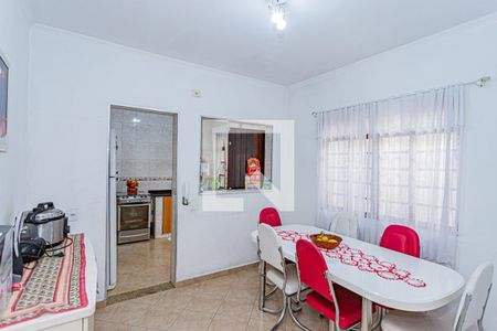 Casa à venda com 145m², 3 quartos e 2 vagasCopa