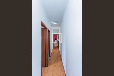 Casa à venda com 145m², 3 quartos e 2 vagasCorredor