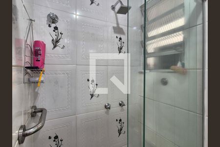 Apartamento à venda com 80m², 2 quartos e 1 vaga Apartamento à venda com 80m², 2 quartos e 1 vagaBanheiro da Suíte