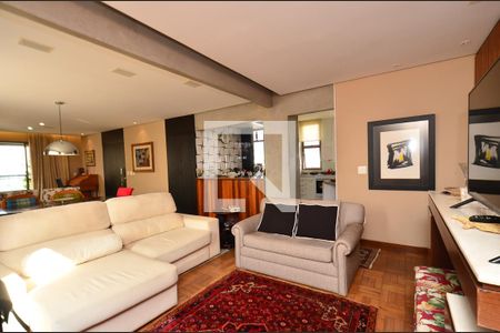 Sala 3 ambientes de apartamento para alugar com 3 quartos, 144m² em Santo Antônio, Belo Horizonte