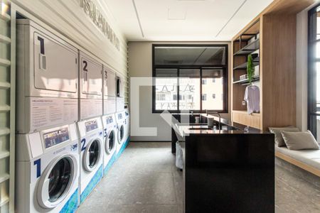 Studio à venda com 27m², 1 quarto e sem vaga Studio à venda com 27m², 1 quarto e sem vagaLavanderia