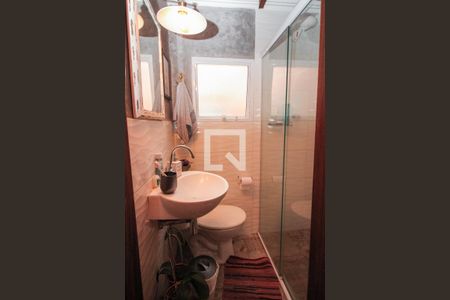 Casa à venda com 129m², 3 quartos e 2 vagas Casa à venda com 129m², 3 quartos e 2 vagasBanheiro da Suíte