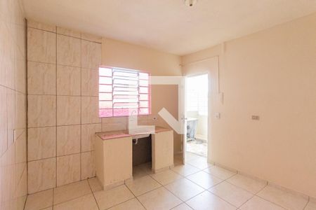 Sala/Cozinha de casa para alugar com 2 quartos, 80m² em Vila Silviania, Carapicuíba