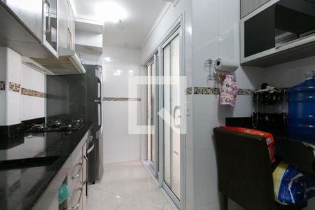 Casa de condomínio à venda com 109m², 3 quartos e 2 vagas Casa de condomínio à venda com 109m², 3 quartos e 2 vagasCozinha - Armários