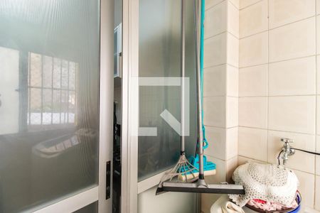 Apartamento à venda com 72m², 3 quartos e 1 vagaÁrea de Serviço