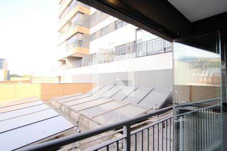 Varanda de kitnet/studio para alugar com 1 quarto, 22m² em Vila Esperança, São Paulo