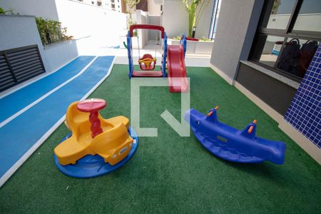 Apartamento à venda com 59m², 2 quartos e 2 vagas Apartamento à venda com 59m², 2 quartos e 2 vagasÁrea comum - Playground