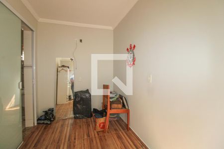 Casa à venda com 110m², 3 quartos e 2 vagasQuarto